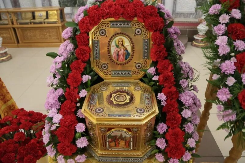 Какой день святой варвары. Великомученица варвара 17 декабря. 17 декабря день варвары великомученицы. день памяти святой великомученицы варвары 17 декабря. варвара 17 декабря.