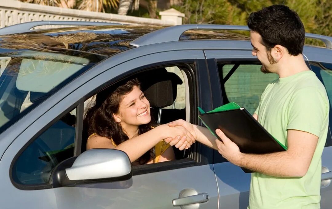 Покупка авто. Renting a car. How to choose a car dealership. Rent a car или hire a car.