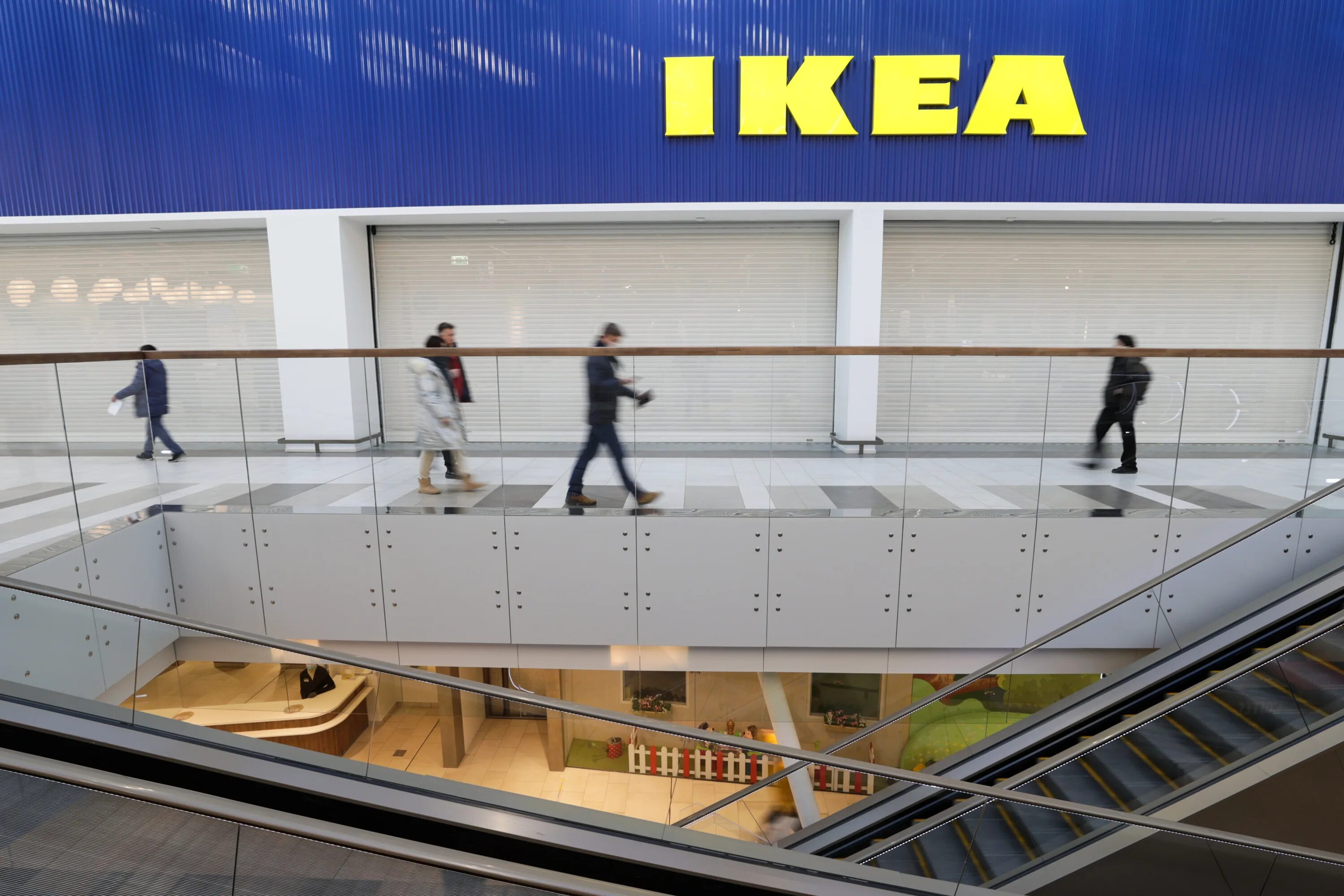 Ikea закрылась. Икеа закрывает магазины. Икеа закрыли в России. Ikea в России. Икеа собирается возвращаться