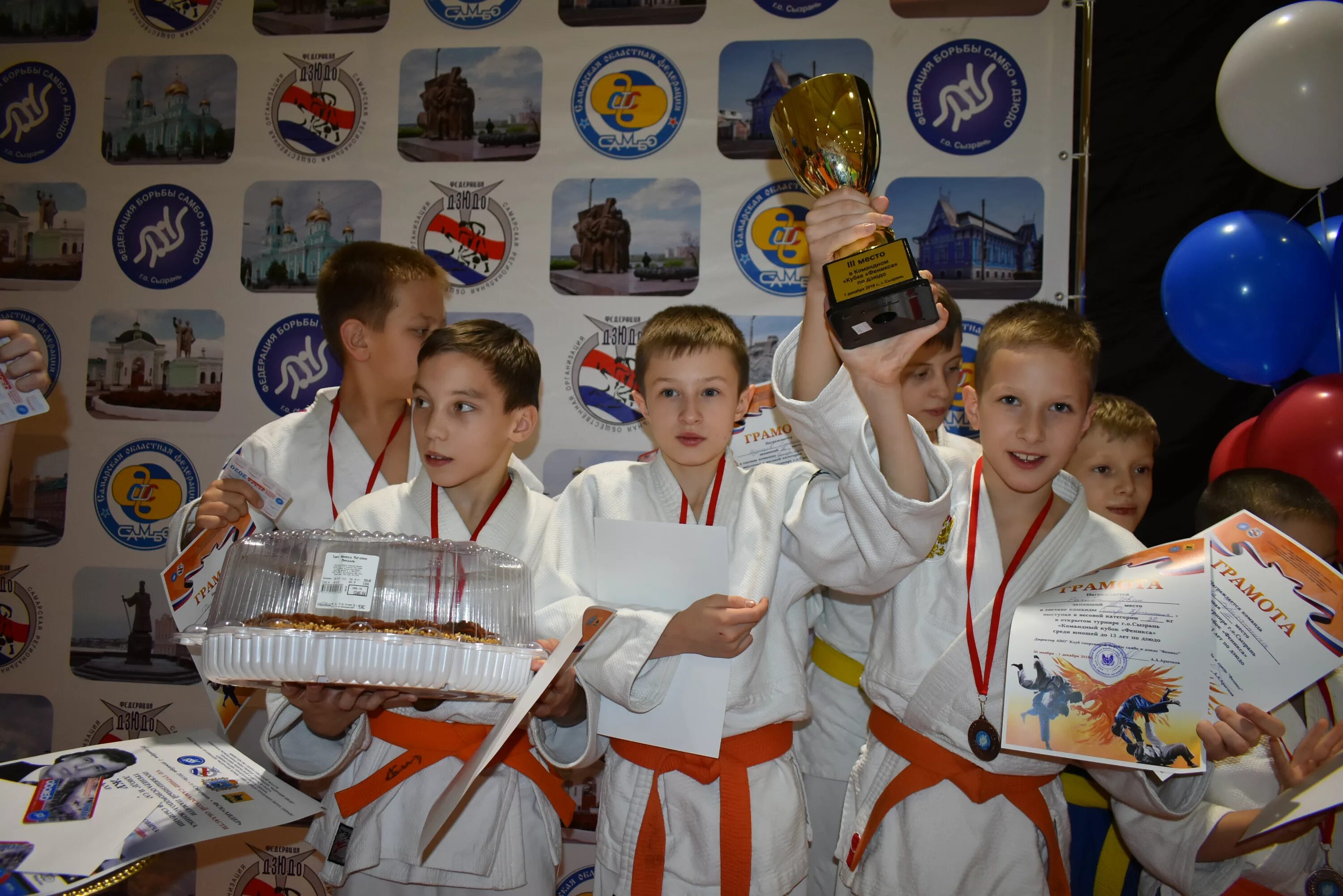 Мужество дзюдо самара. Мужество самара. Дзюдо мужество. Омон в школе. Гбпоу стерлитамакский межотраслевой колледж.