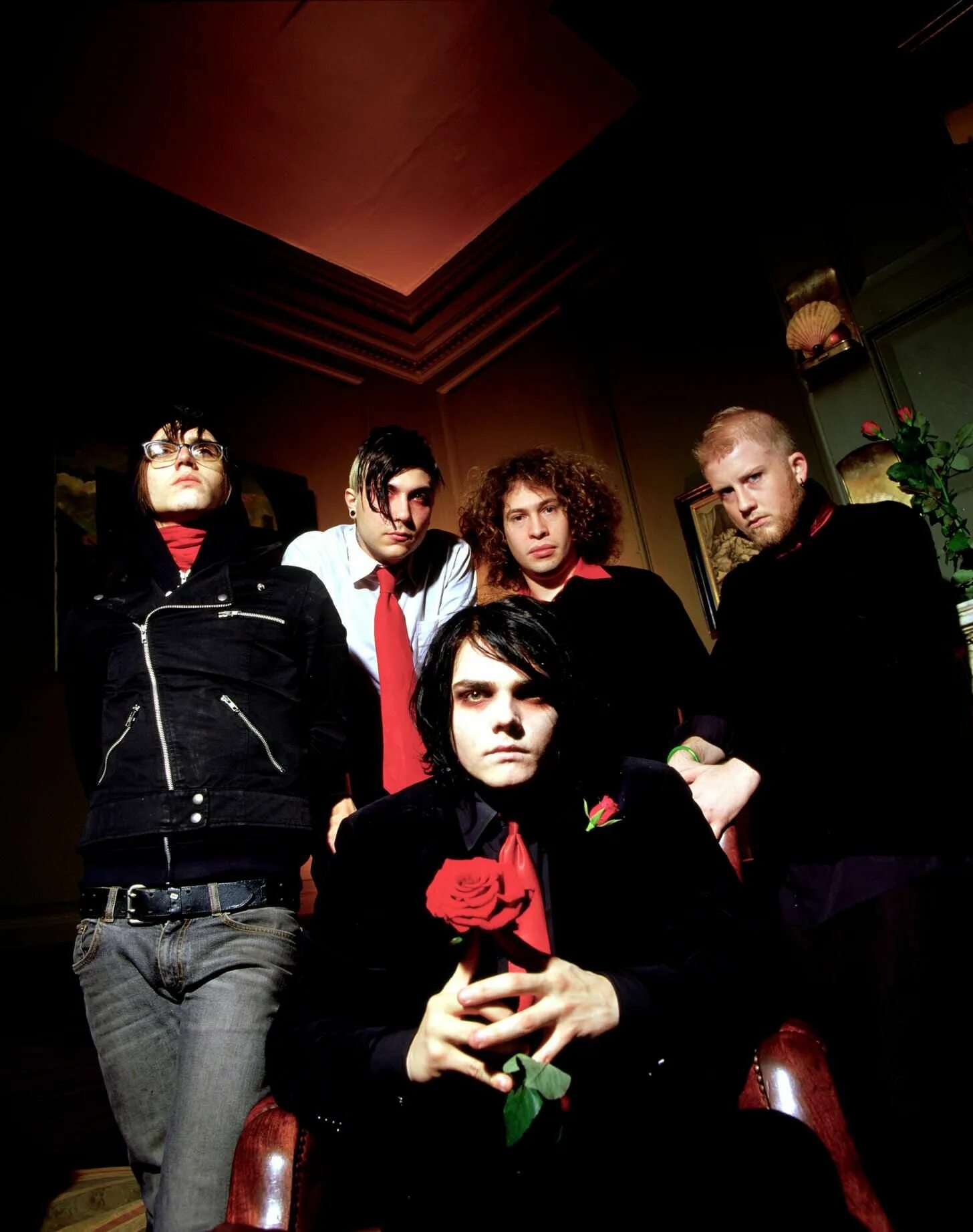 Группа my Chemical Romance. My Chemical Romance участники. My Chemical Romance 2007. MCR Revenge. Перевод песни my chemical romance