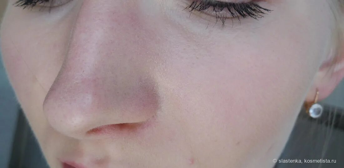 Скрывает поры. Скрывает поры. Тональный крем при шелушении кожи. Тональник. Тональный крем на лице до и после.