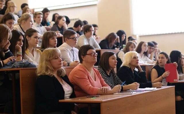 Юфу после колледжа ростов. Кулешова ксения геннадьевна юфу. ксения геннадьевна юфу. колледж юфу таганрог. ростовский колледж юфу.