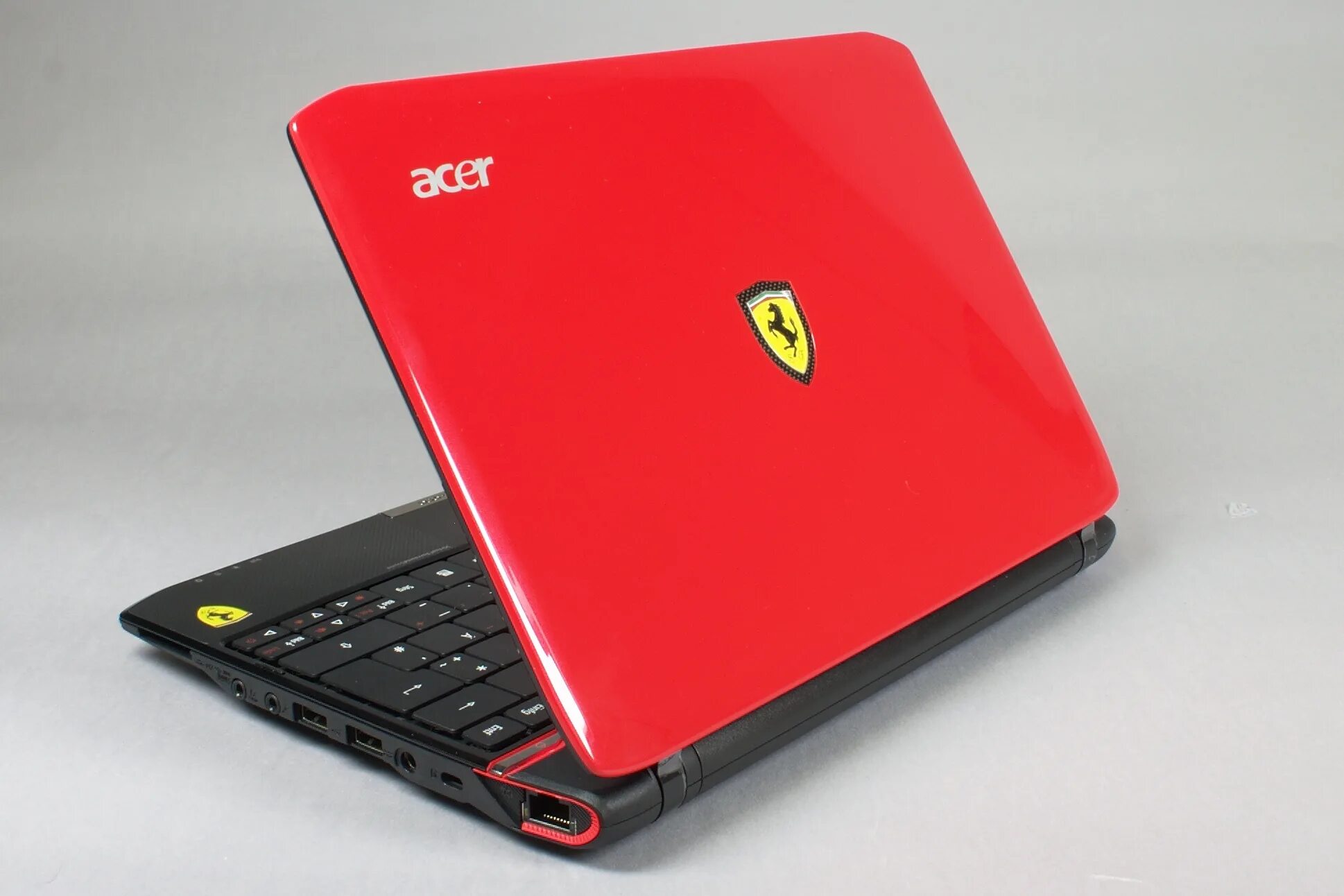 Acer ferrari. Acer Ferrari one 200. Acer Ferrari one 200-314g50n. Acer Ferrari Notebook. Acer Ferrari f1.