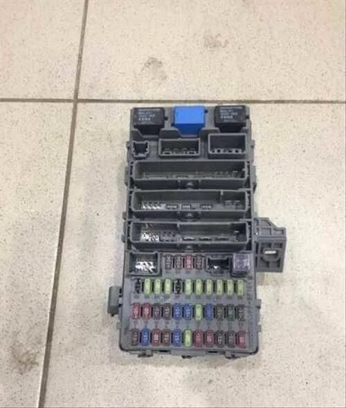 Honda cr v предохранители. Блок предохранителей црв. Блок предохранителей хонда срв рд1. Блок реле honda cr-v. Предохранители cr-v rd1.