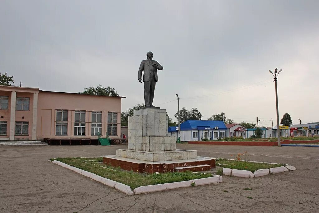 Приволжский район самарская область. Село Приволжье Самарская область. Самарская область Приволжский район село Приволжье. Село Приволжье Приволжского района Самарской. Приволжье Самарская область площадь.