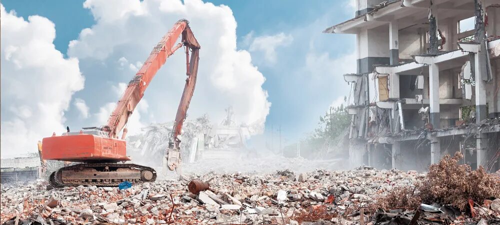 Снос здания. Демонтированное здание. Снос демонтаж горных пород. Инновационные технологии для сноса зданий. Демонтаж зданий в городских условиях.