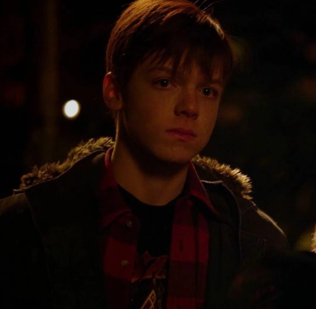 Йен Галлагер. Ian Gallagher 1. Йен Галлагер маленький. Ian Gallagher and Phillip Gallagher.