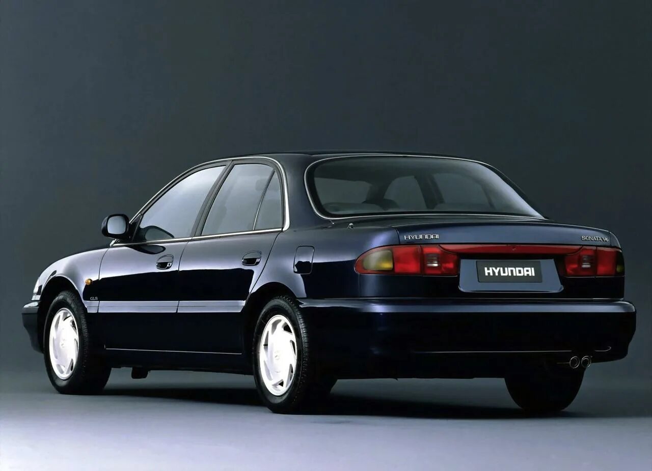 Соната 2 поколения. Hyundai Sonata 1993. Hyundai Sonata 1 поколение. Hyundai Sonata II 2.0 I. Hyundai Sonata II (Y-3).