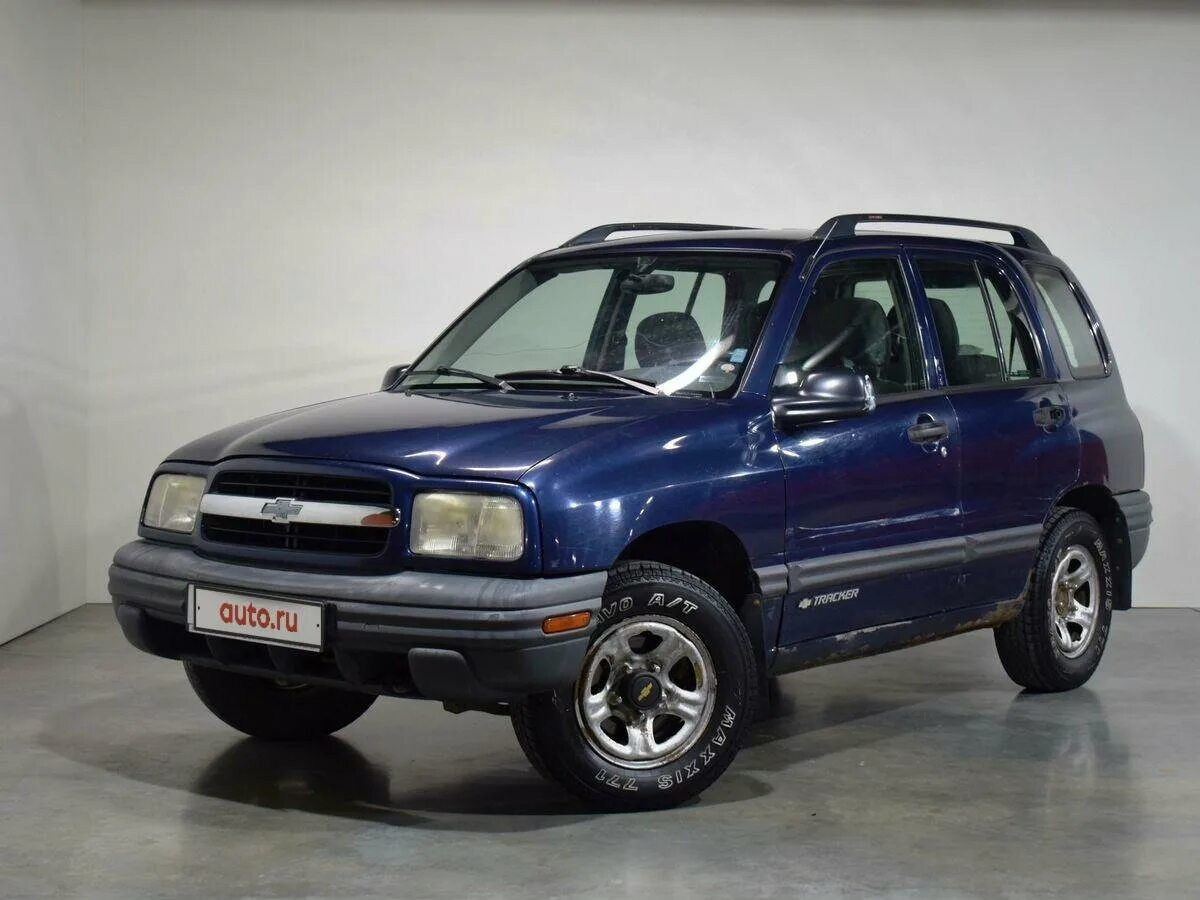 Track 2000. Шевроле трекер 2000. Шевроле трекер 2 поколения. Chevrolet Tracker (1998). Chevrolet Tracker 2001.