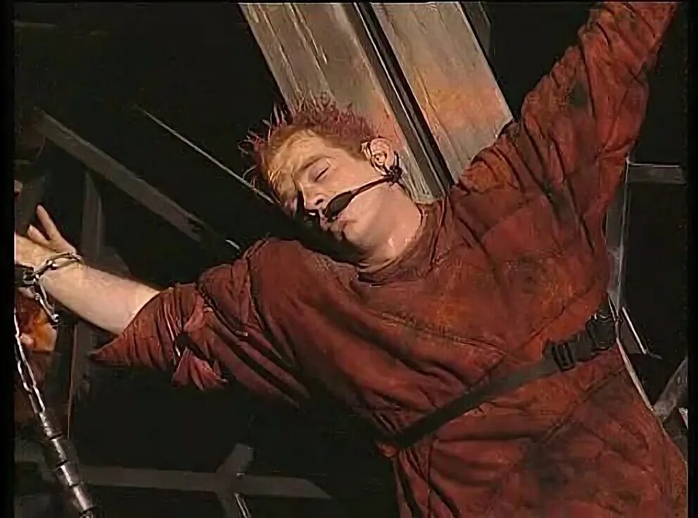 Notre dame de paris мюзикл квазимодо. Нотр-дам-де-пари мюзикл 1998. Гару 1998. Мюзикл нотр дам де пари квазимодо. Notre dame de paris мюзикл квазимодо.