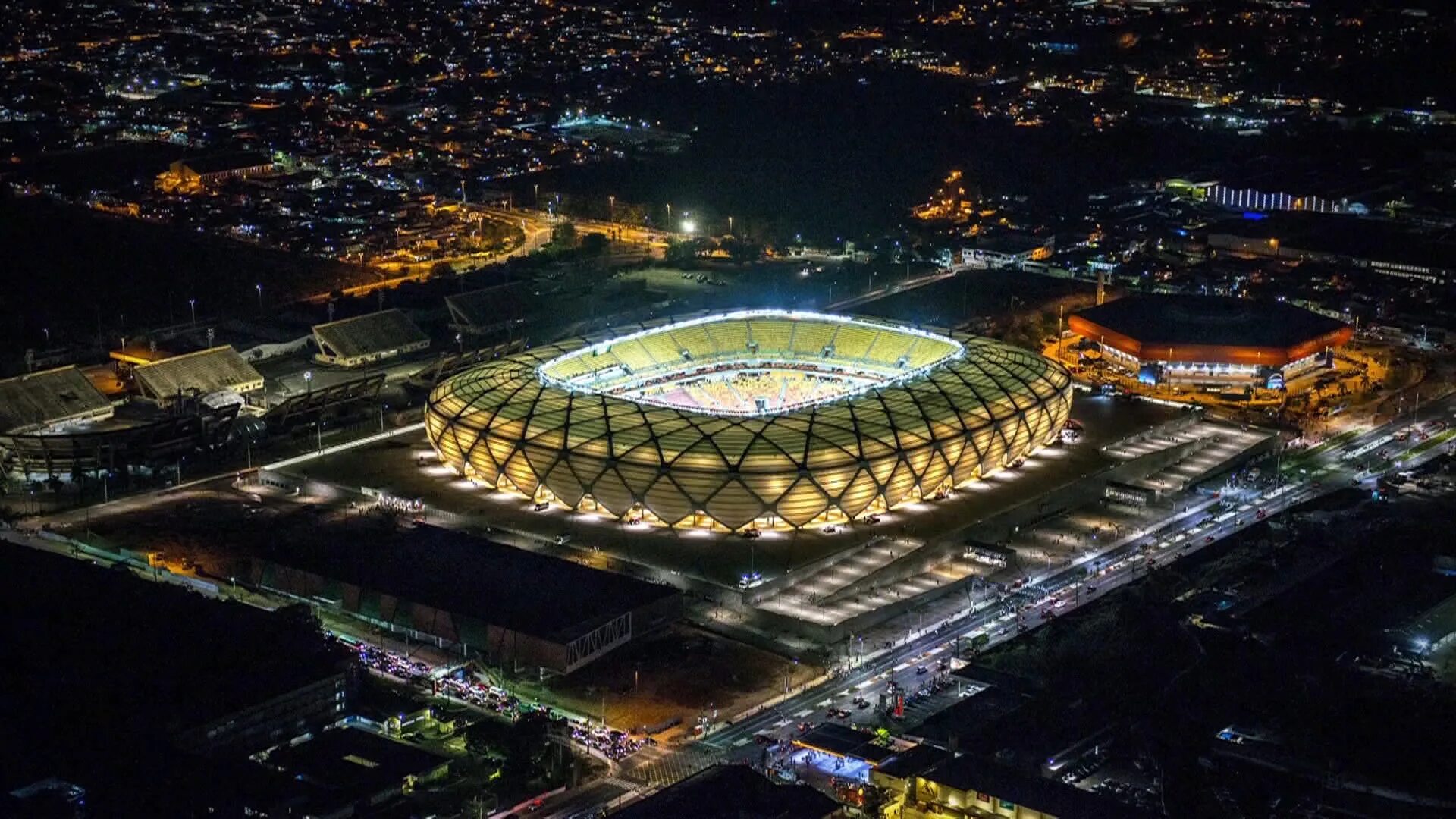Стадион Маракана в Бразилии. Стадион «Маракана» в Рио-де-Жанейро, Бразилия.. Альянс парке стадионы Бразилии. Бразилия футбол стадион.