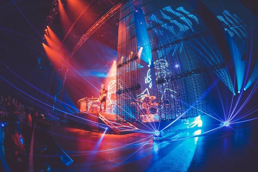 Jean michel jarre versailles 400 live. Jean michel jarre. jean-michel jarre -- 2016. jean michel jarre vangelis 2015. jean-michel jarre 1986 lyon.