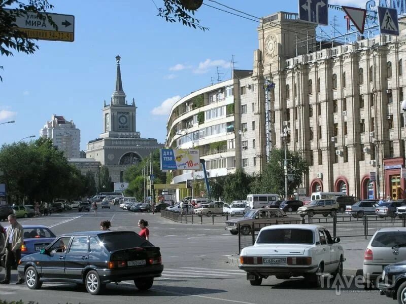 Джейку волгоград. Волгоград центральная улица. волгоград центр.