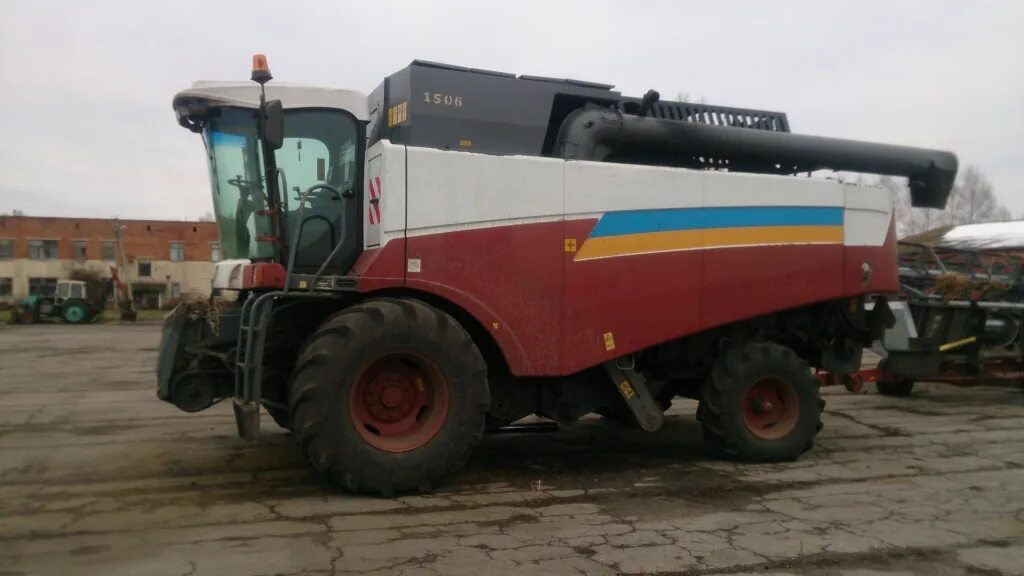 Акрос 530 ошибки. Жатка акрос 530. зерновая жатка акрос 530. двигатель акрос 530. комбайн акрос.