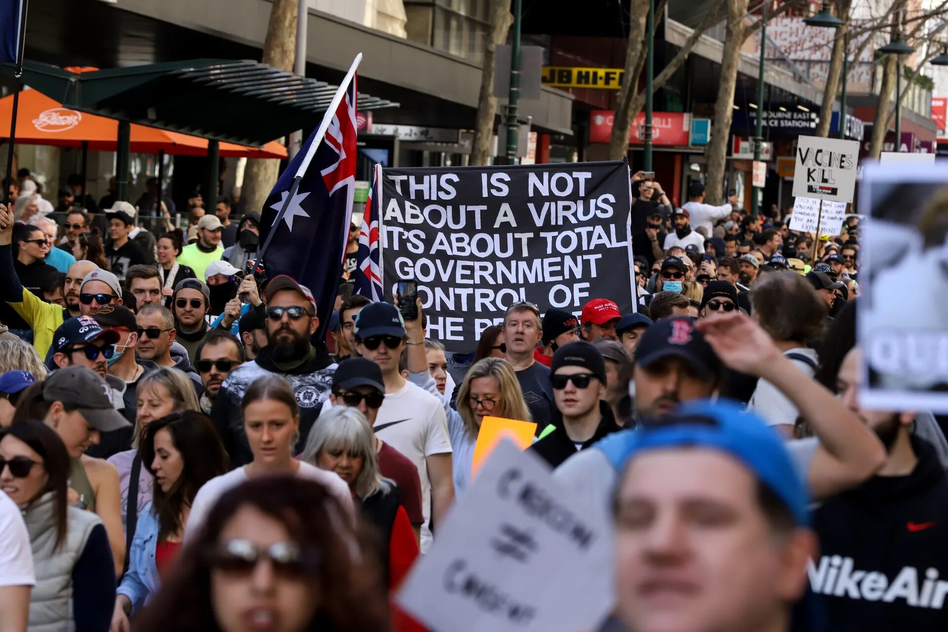 Protests. Australia Covid protest. Протест компания total. Протест одежда.