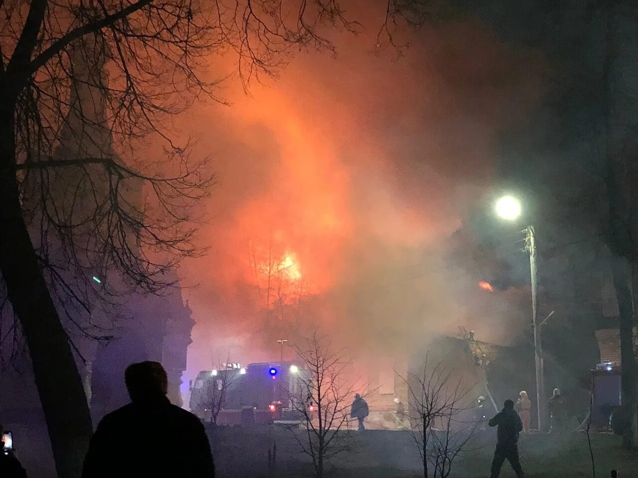 Что горит в кирове сегодня