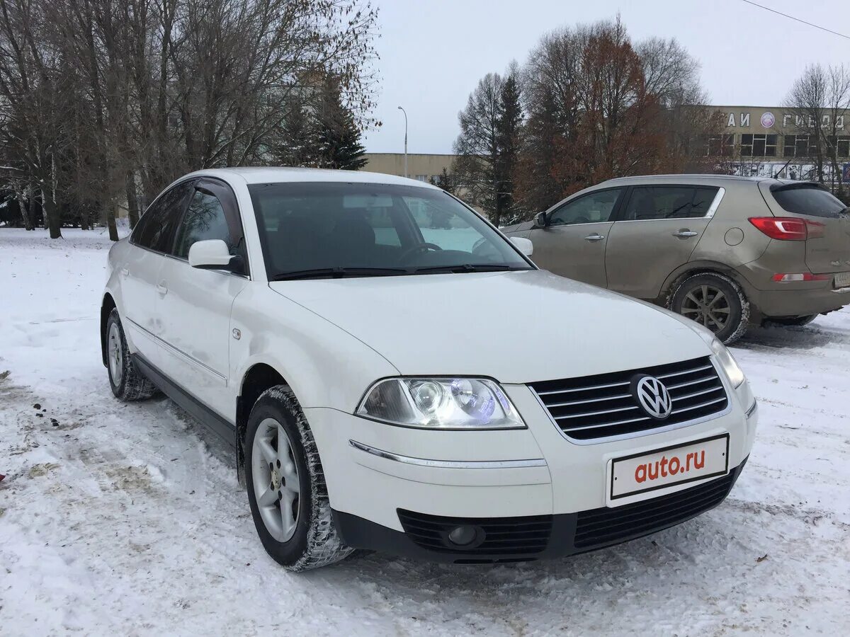 Пассат 5+ 2003 год белый седан. Volkswagen Passat b5 Рестайлинг белый. Пассат б5 белый седан. Фольксваген Пассат 2003 года. Купить фольксваген в тамбове