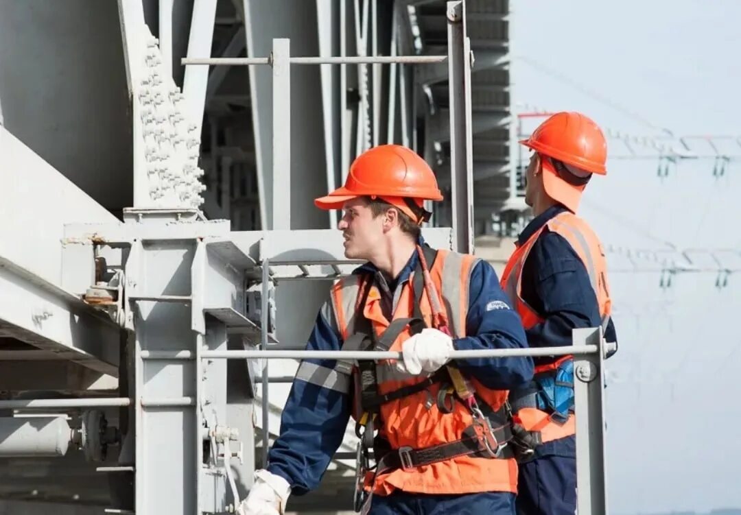 Приказ предприятия по подъемным сооружениям. Приказ о назначении ответственного за здание и сооружение. Приказ о проведении осмотра зданий и сооружений. Консервация основных средств образец приказа и акта. Приказ о создании комиссии по обследованию зданий и сооружений.