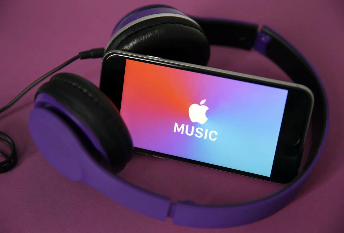Replay. Apple music. Apple music apk. Видео simontok. Логотип эппл мьюзик.
