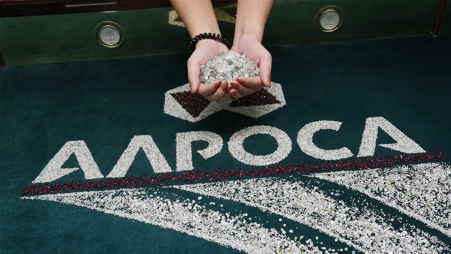 Алроса что производит. Компания алроса. Алроса. Компания алроса. Алроса якутия логотип.
