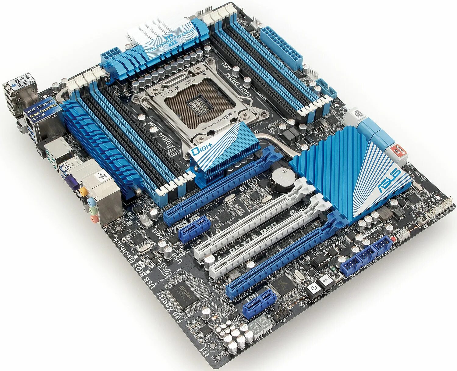 ASUS p9x79 Pro. ASUS lga2011 p9x79 Pro. ASUS p9x79 le. P9x79 Pro материнка.