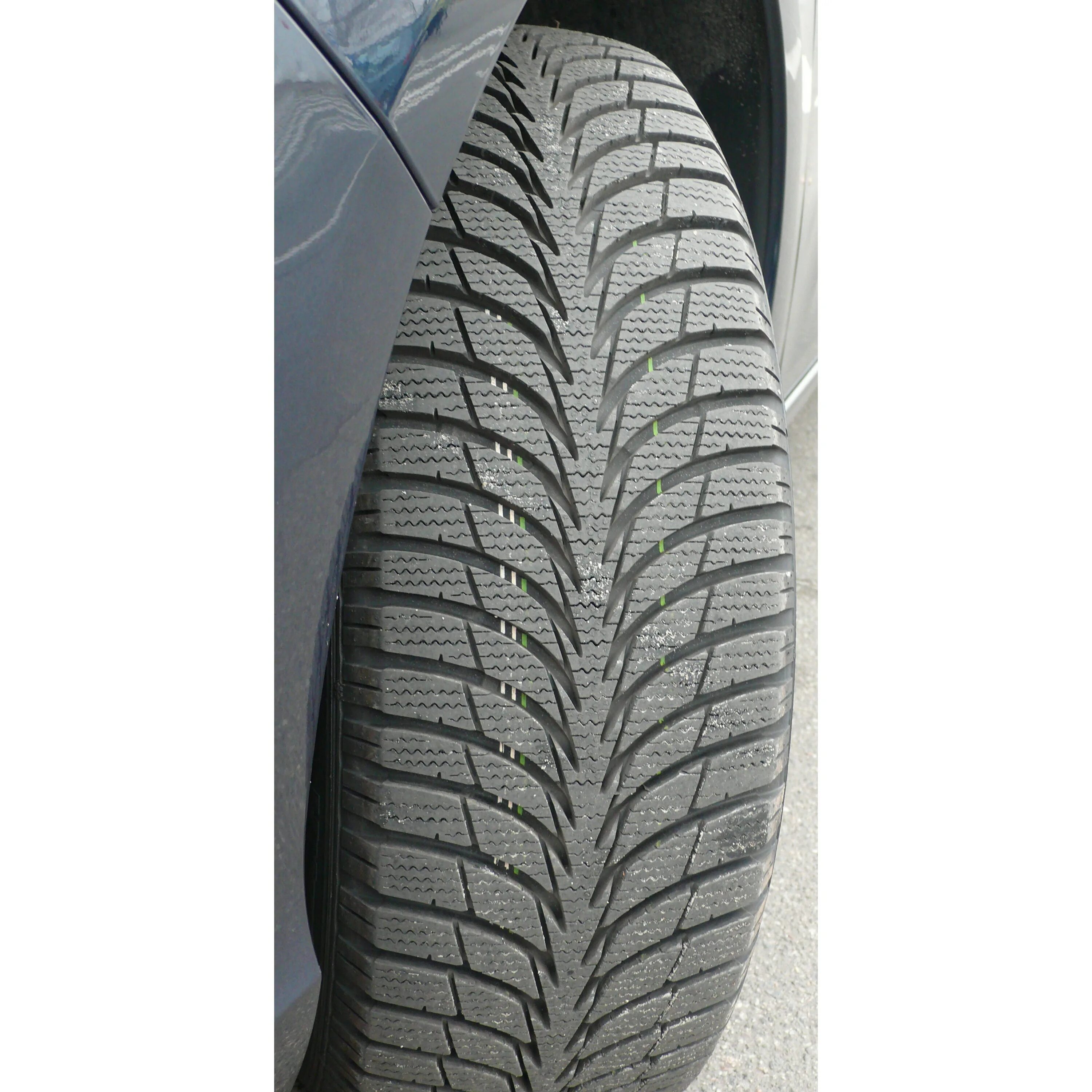 Шина гудиер айс. Goodyear ULTRAGRIP Ice Plus. Goodyear ультра грип. Goodyear ULTRAGRIP r15 195/65. Goodyear ULTRAGRIP Ice 215/65 r16.