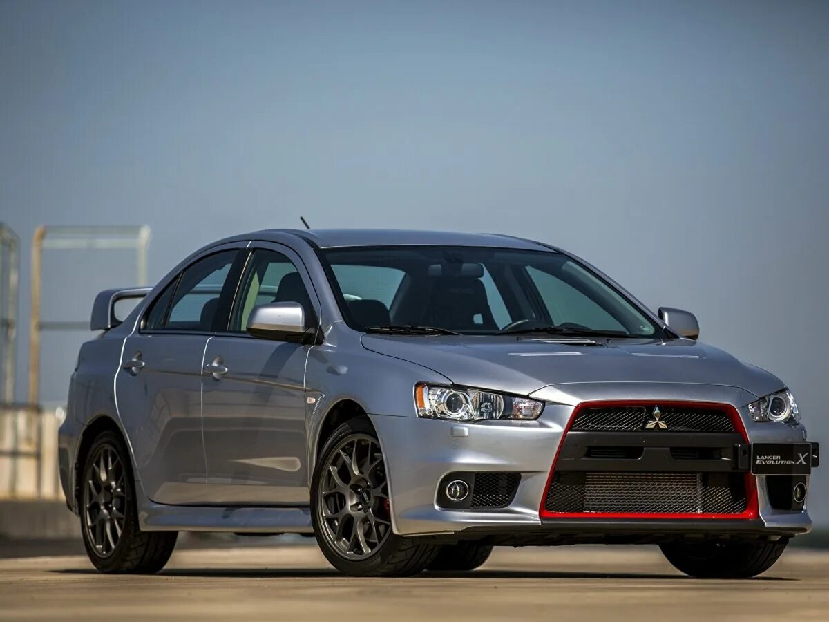 Mitsubishi sat. Митсубиси Лансер эволюшион10. Mitsubishi Lancer Evolution x. Mitsubishi Lancer Evolution 10. Митсубиси Лансер 10 EVO.