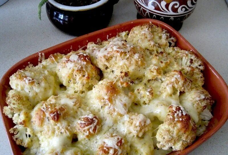 Вкусно приготовить цветную капусту с сыром. Цветная капуста запеченная с моцареллой. цветная капуста запеченная с сыром. капуста запеченная с сыром. цветная капуста в духовке вкусно.