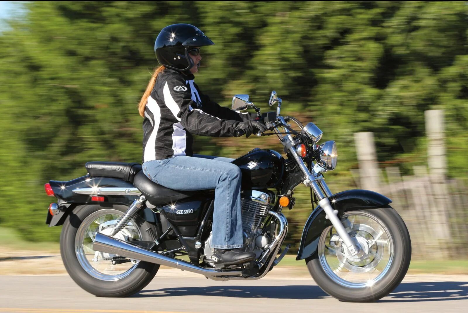 Какой дорожный мотоцикл лучше. Какой дорожный мотоцикл лучше. Suzuki gz250 marauder. Honda мотоцикл дорожный ctx 700. Какой дорожный мотоцикл лучше.
