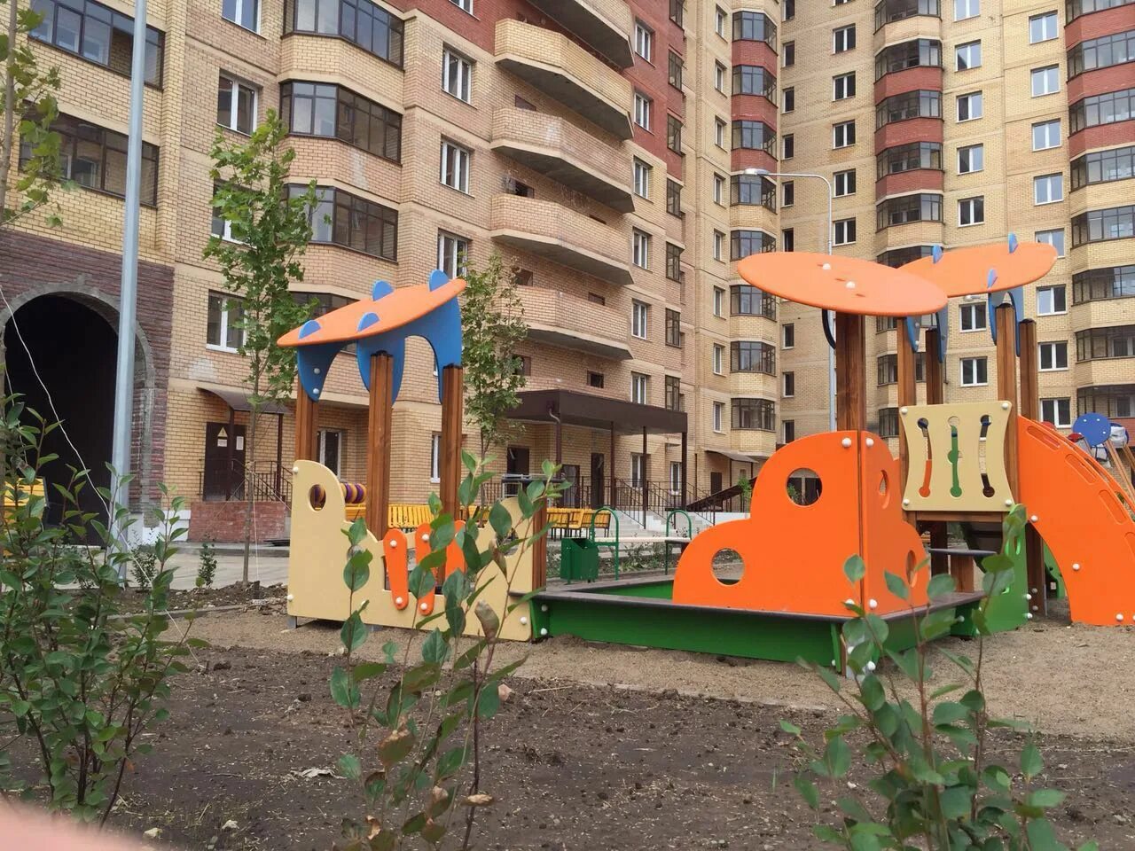 Микрорайон солнечный город 3. Жк солнечный город батайск. Микрорайон солнечный екатеринбург фото. Жк солнечный краснодар. Красноярск микрорайон солнечный.