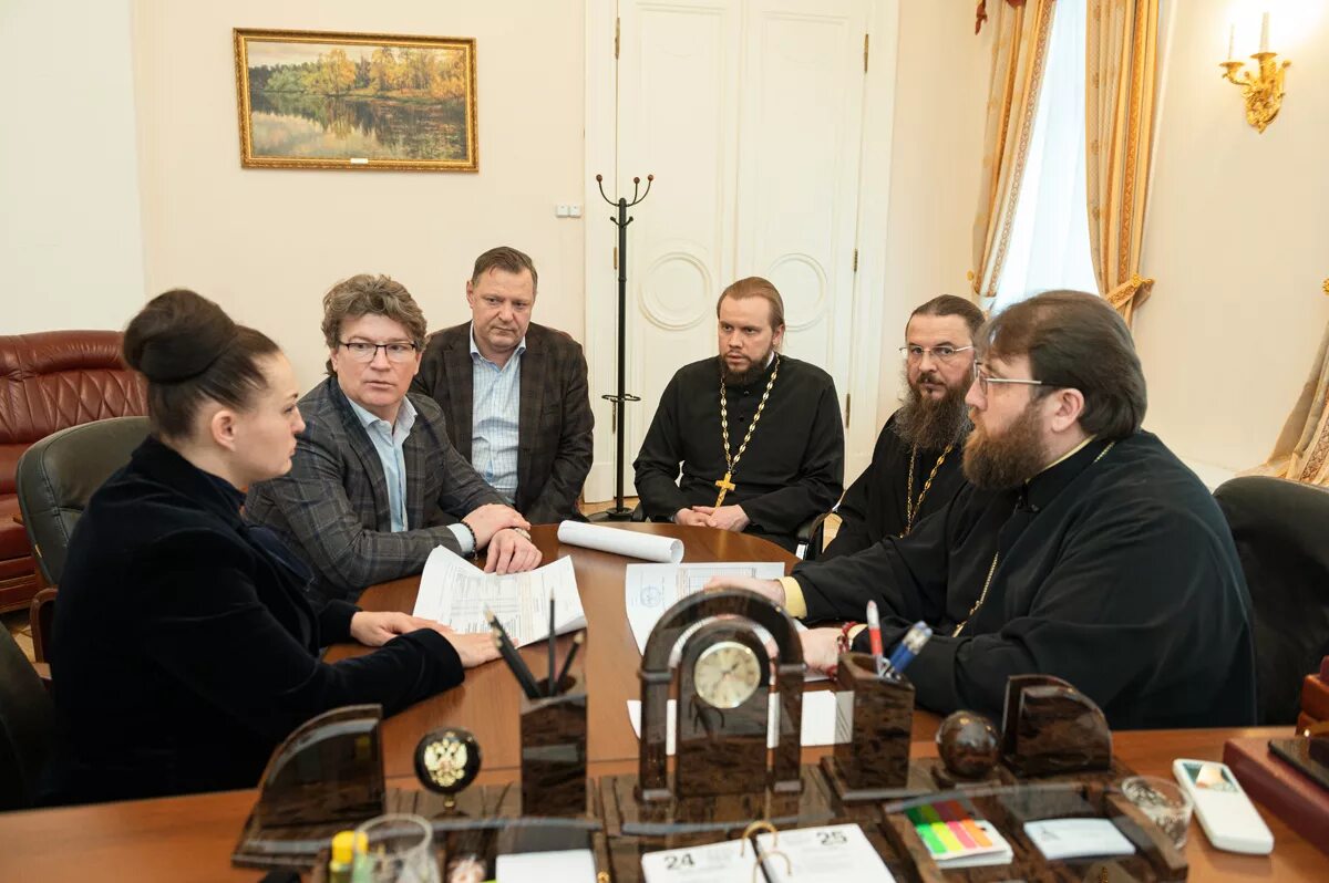 Церковь и общество. Петровский дмитрий иванович московская патриархия. Гбу рпц грозный. Протоиерей артемий и ксения чернега. Правовое управление московской патриархии.