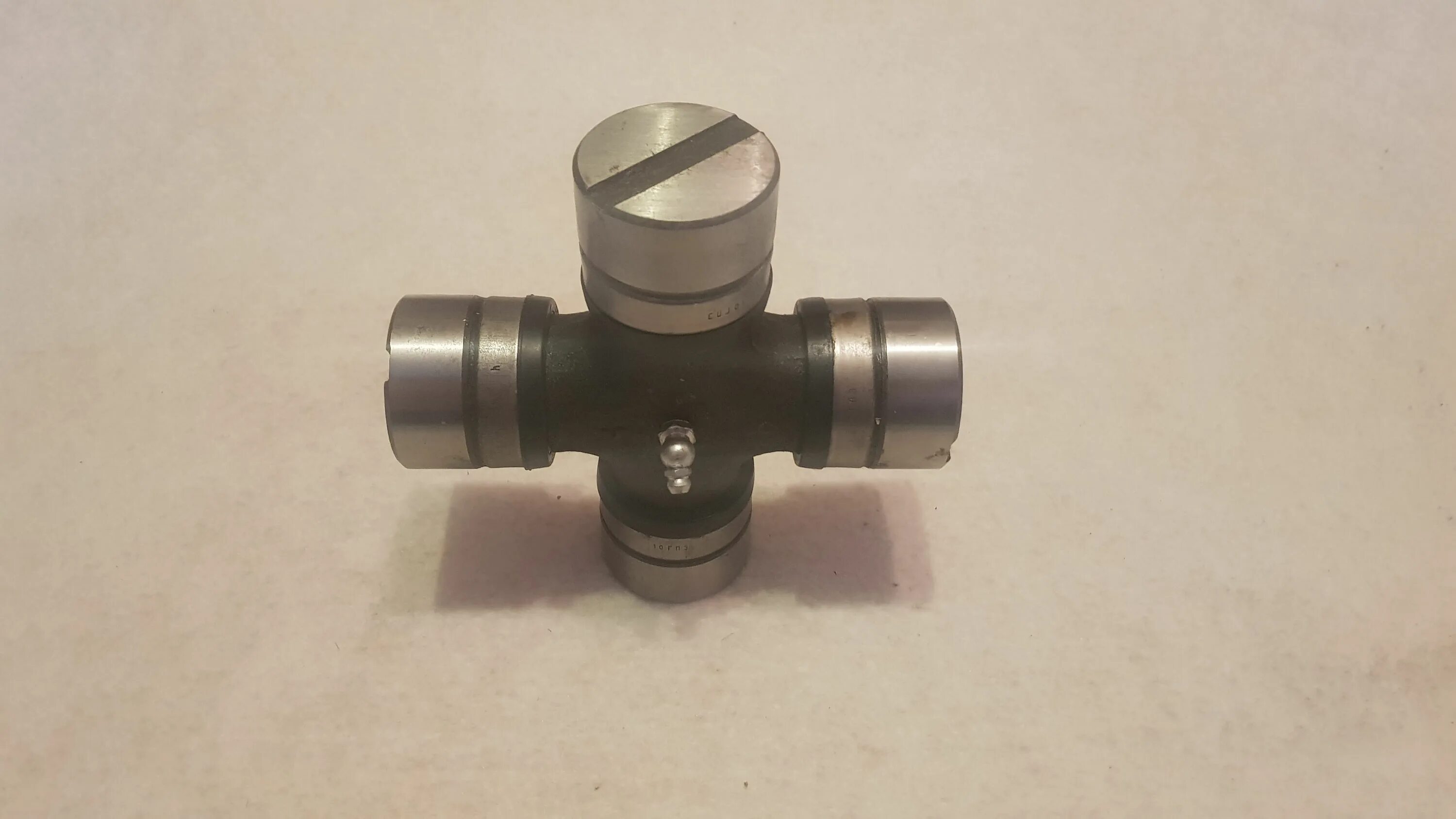 Крестовина карданного вала камаз 4310-2205025. 4310-2205025 крестовина применяемость. 53205-2201025 крестовина. 4310-2205025 крестовина. 4310 2205025.