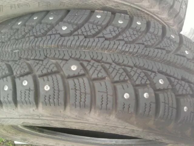 Гиславед шипы. Гиславед шипы. Шины шиповка б/у 215/65r16 98h. Гиславед nf100. Nord frost 200 suv.