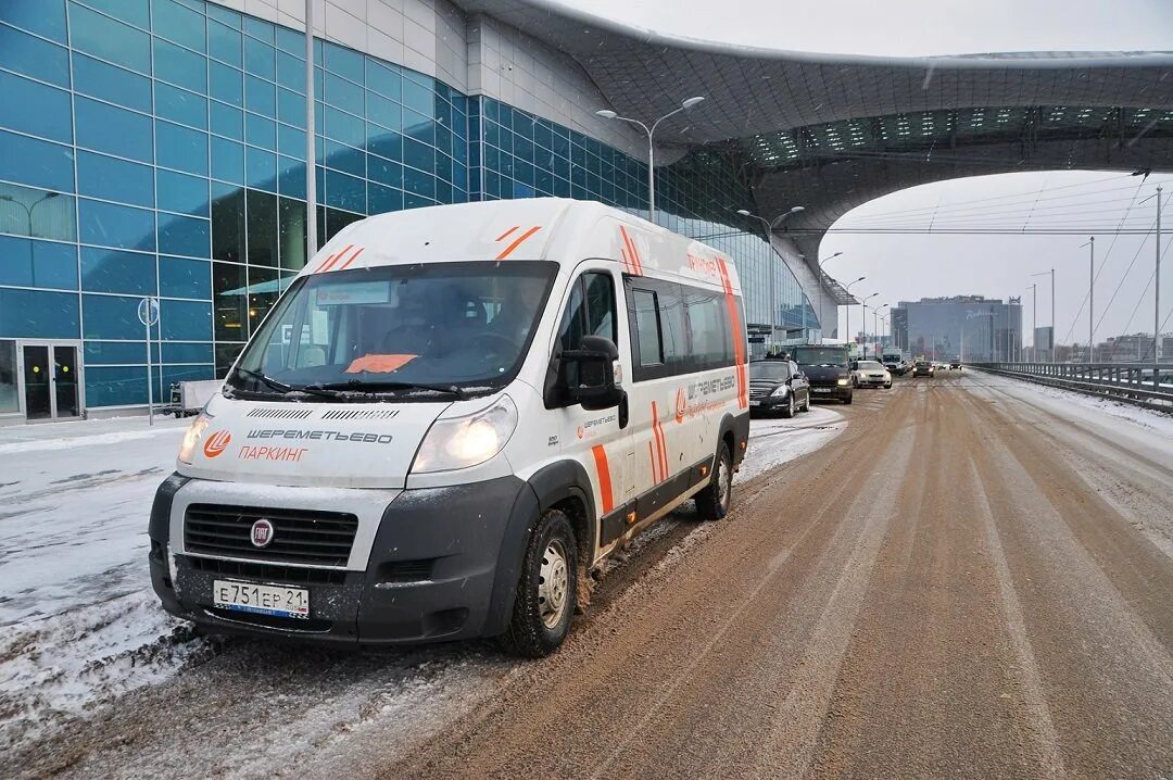 Шереметьево домодедово. Внуково шереметьево домодедово на карте москвы. Шереметьево паркинг. Истра шереметьево. Платная дорога в шереметьево на карте.