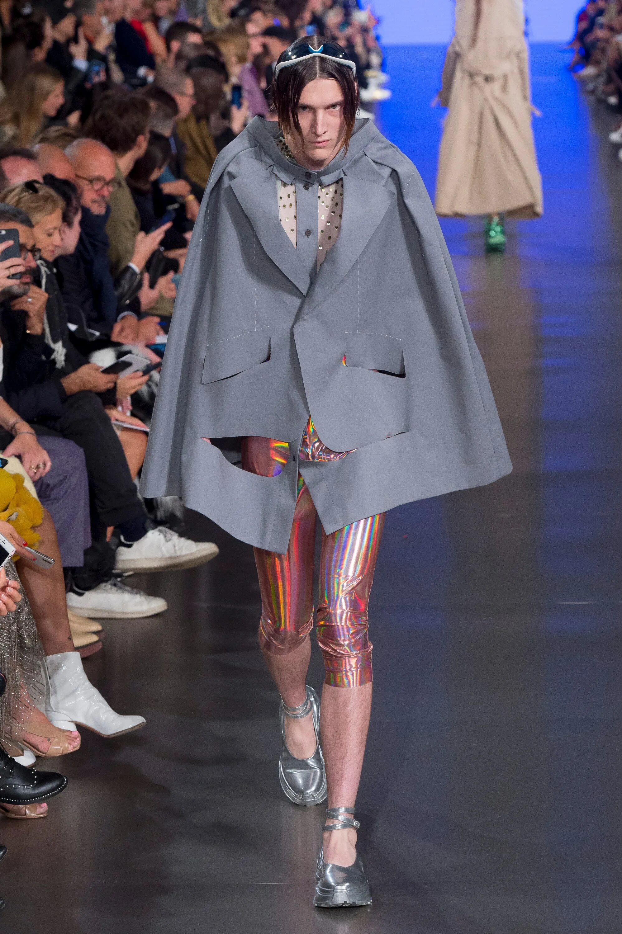 Mason margiela. Мейсон Марджела. Мейсон Марджела мода. Мейсон Марджела показ 2019. Мейсон Марджела показ 2022.