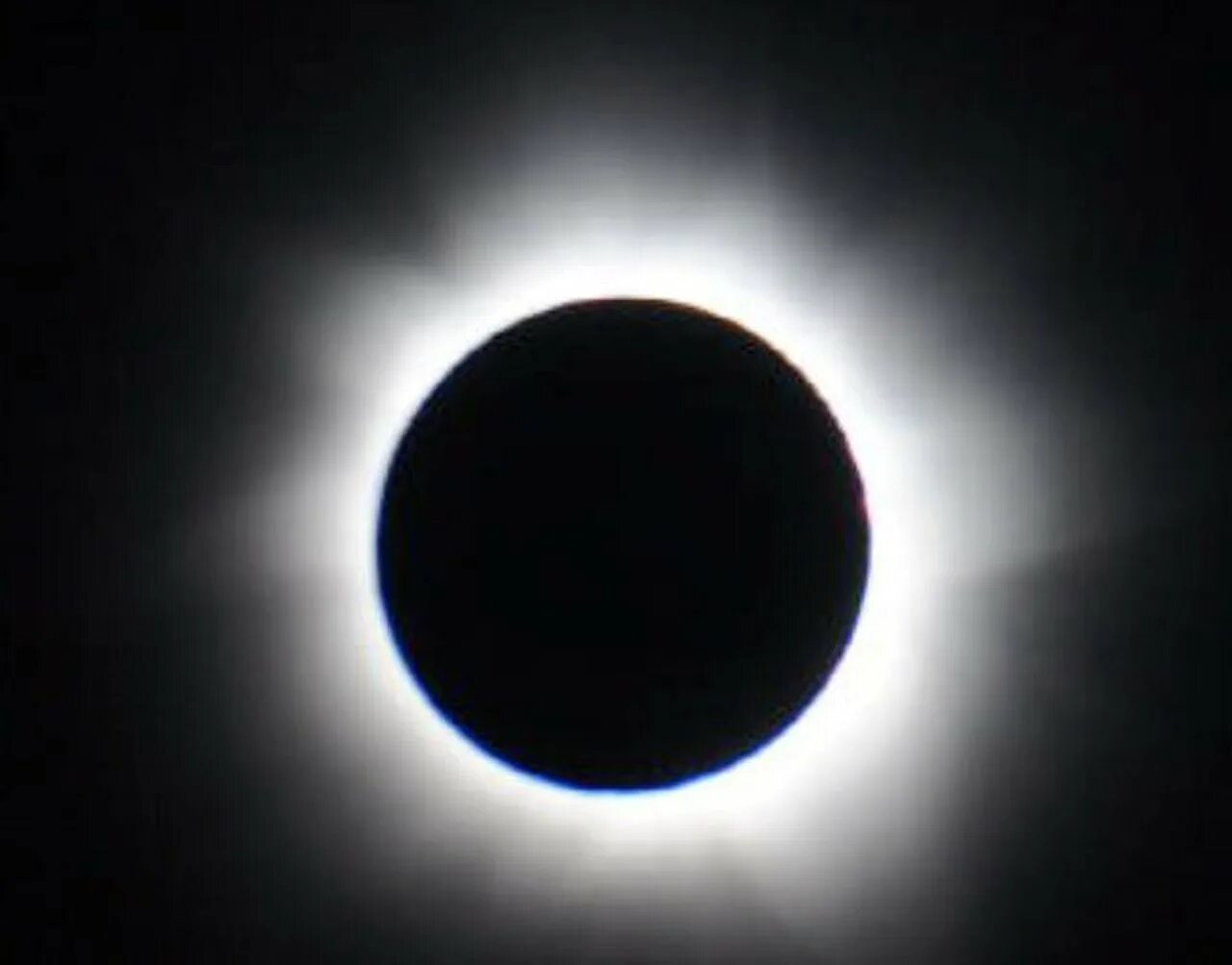 Солнечное затмение. Eclipse solar затмение. Солнечное затмение 2022. Солнечное затмение химическое. Солнечное затмение химическое.