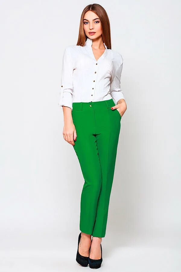 Купить зеленые штаны. Зеленые брюки. Урюк зеленый. Зелёные брюки женские. Зелёные штаны женские.