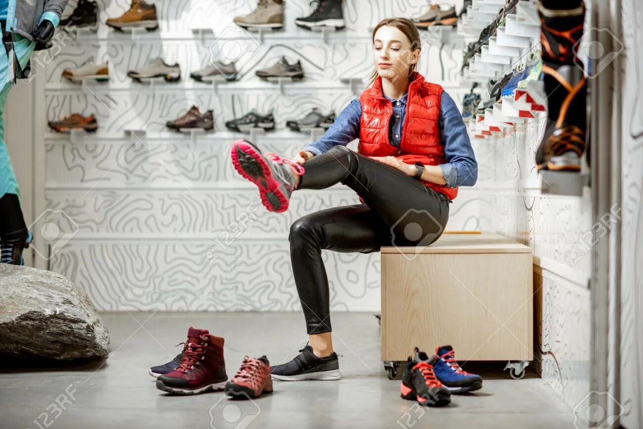 Try shoes. The fitting room обувь. try on shoes. suzie working in a shoeshine shop. shoe try on at store.