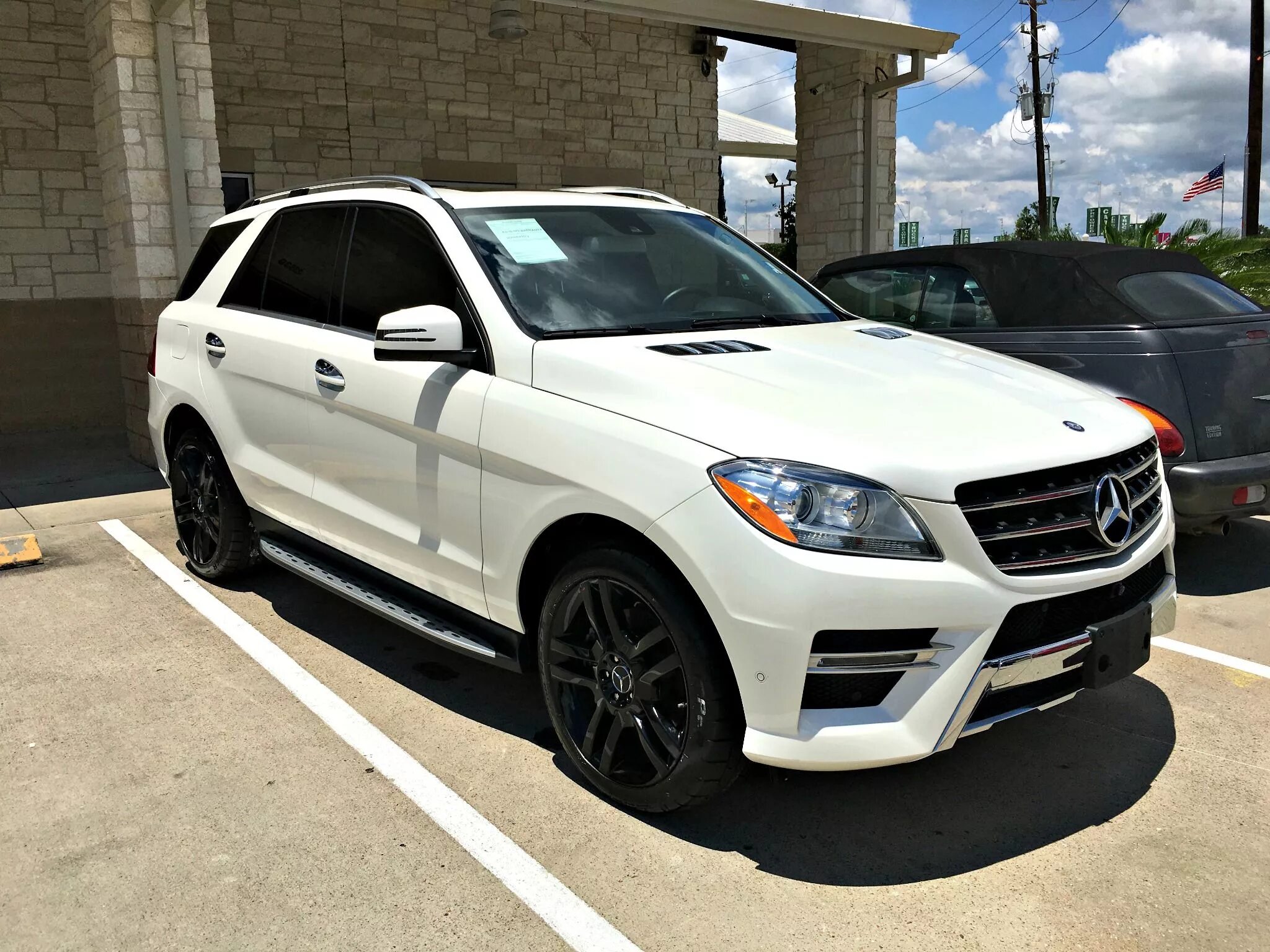 Мл 2014 год. Mercedes benz ml 350 2014. мерседес мл 350 2014. mercedes benz ml 2014. мерседес nl 350.