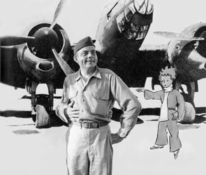 Антуан де сент-экзюпери фото. Антуан экзюпери летчик. Сент экзюпери летчик. Самолет экзюпери. Сент экзюпери летчик.