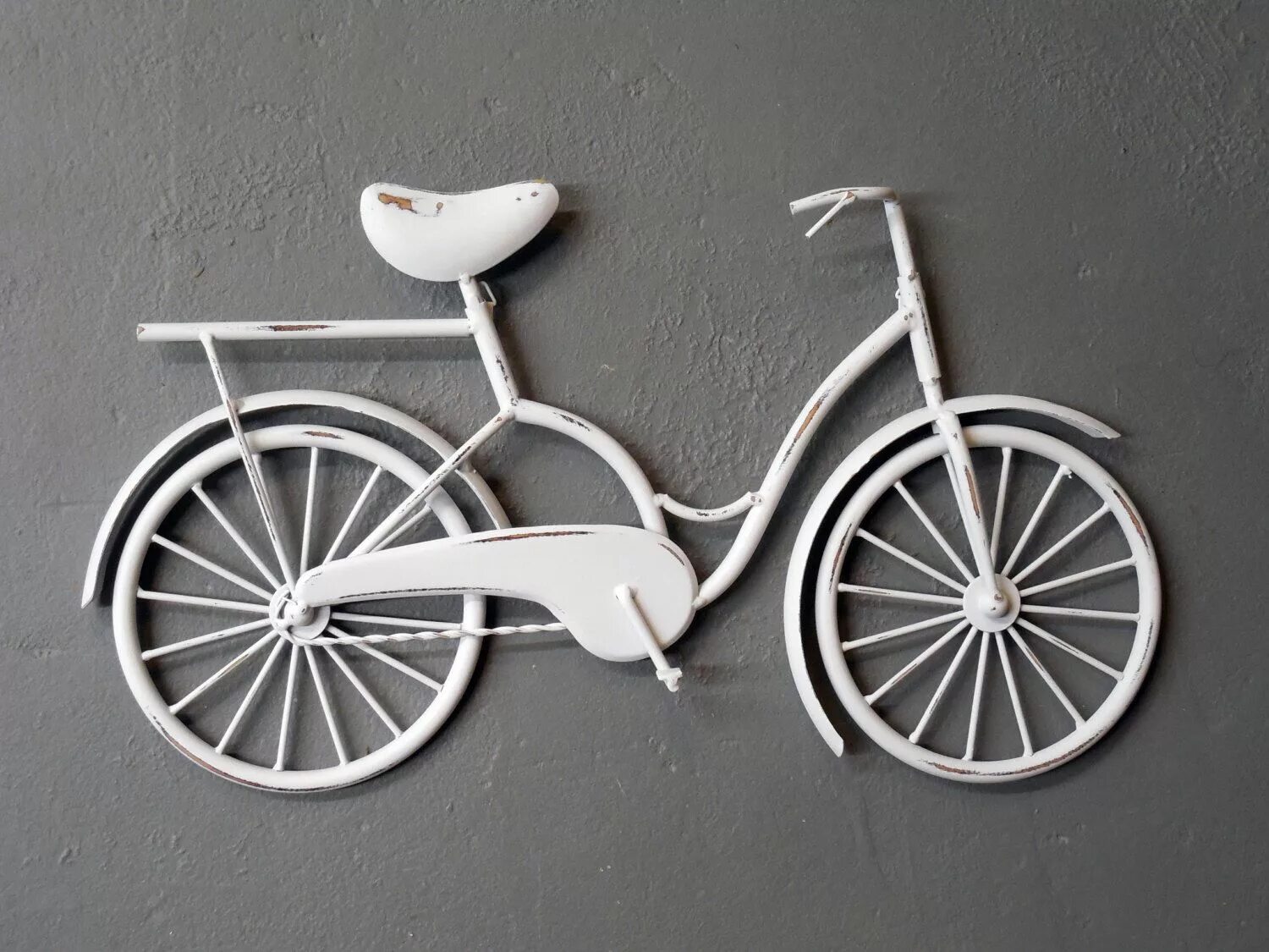 Велосипеды стен купить. Декор "велосипед". Декорированный велосипед. Велосипед на стену декор. Декоративный велосипед на стену.