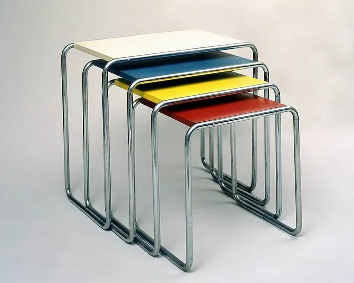 Stacking tables. Марсель бройер баухауз. stacking tables джозеф альберс. штабелируемые столы джозефа альберса. marcel breuer столик.