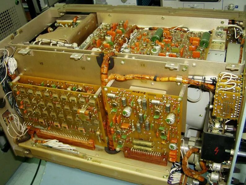 приборы ссср, осциллографы, вм-12. измерительные приборы осциллографы частотомеры ссср. советские приборы, радиодетали, осциллографы. измерительные приборы осциллографы частотомеры ссср. платы радиодетали.