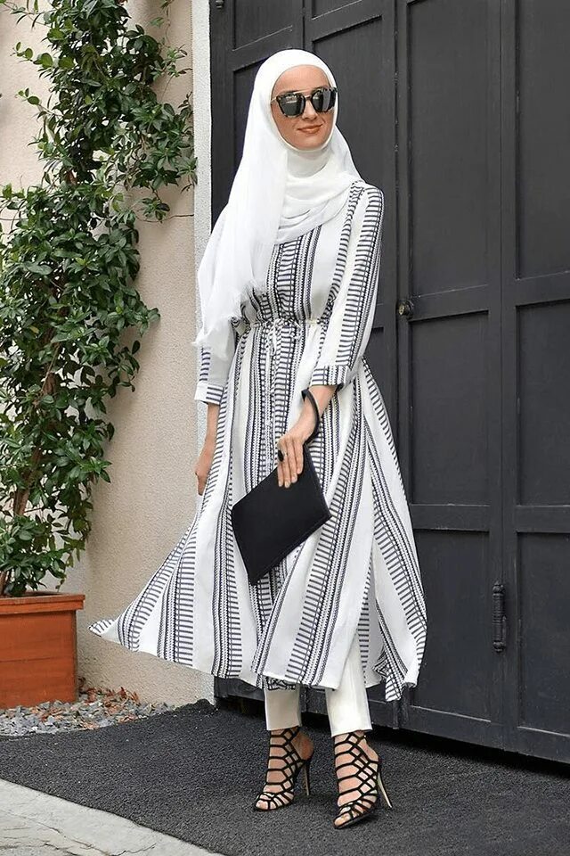 Мусульманские образы. Хиджаб стиль 2023. Хиджаб Фешион. Летняя одежда для мусульманок. Хиджаб модный.