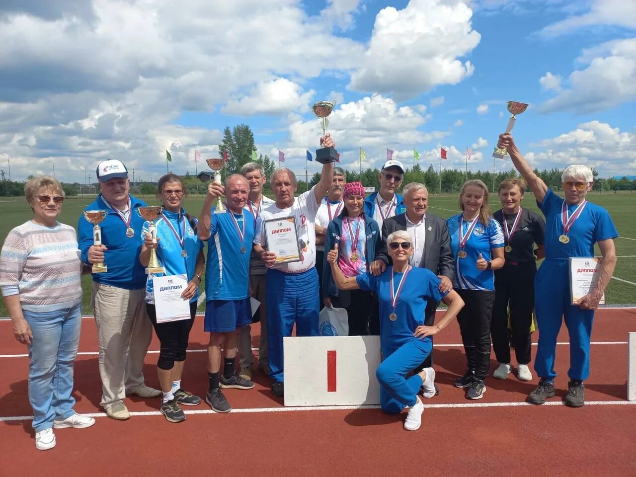 Спартакиада. Спортивный праздник. Летний летняя спартакиада. Спартакиада Бердск.