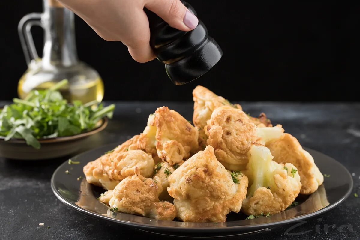 Готовим цветную капусту вкусно на сковороде. Капуста цветная в кляре на сковороде с хрустящей. цветная капуста в кляре на сковороде. жареная цветная капуста в кляре. цветная капуста в хрустящем кляре.