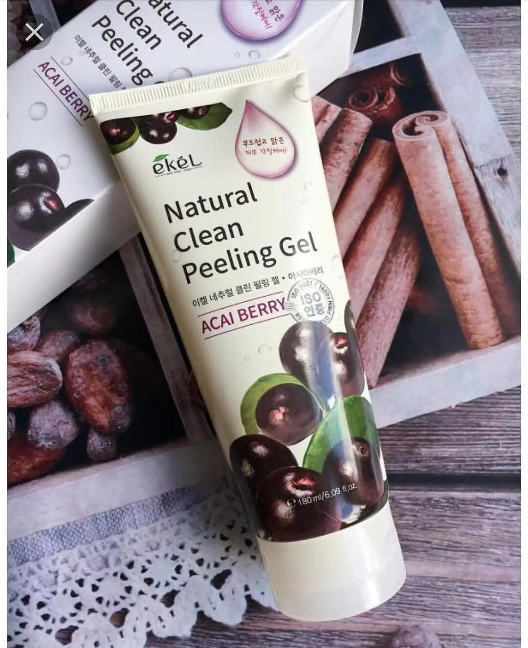 Natural clean peeling. Ekel Acai Berry natural clean peeling Gel. Ekel natural clean peeling Gel Acai Berry - пилинг-гель для лица с экстрактом ягод асаи, 180. Пилинг - скатка с ягодами асаи Ekel 100ml Acai Berry. Пилинг скатка Экель асаи.