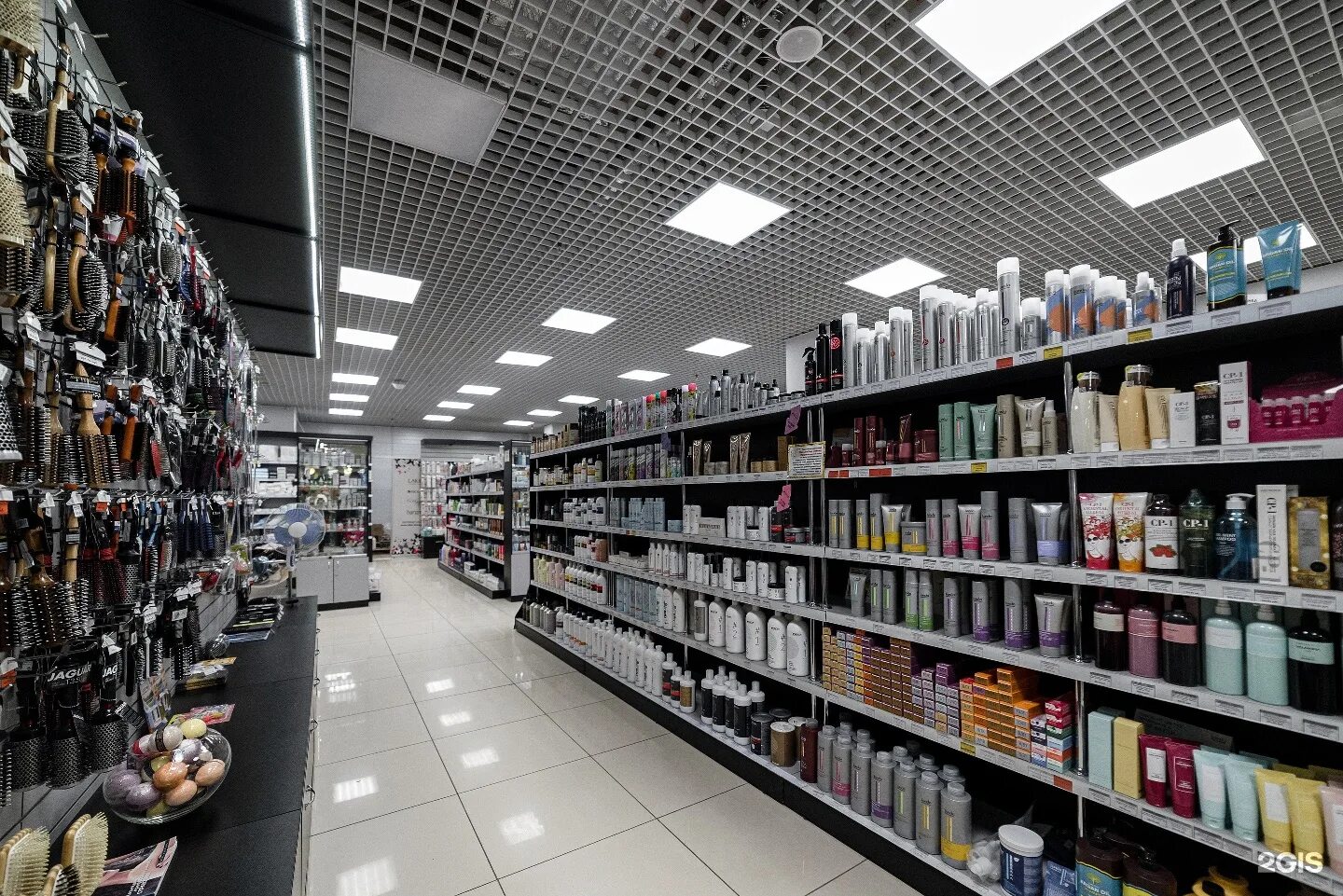 профессиональный магазин для парикмахеров спб. парикмахерские спб. профессиональный магазин для парикмахеров спб. магазин для парикмахеров спб. салон красоты red.