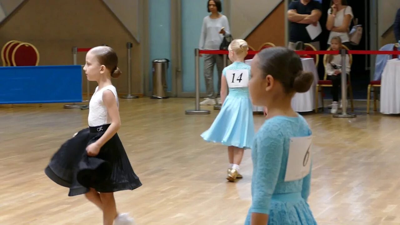Спортивные бальные танцы дети. Детские бальные танцы. Видео детского спортивного танца. Детские спортивные танцы. Спортивный танец в детском саду.